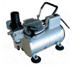 Low pressure oil-free air compressor